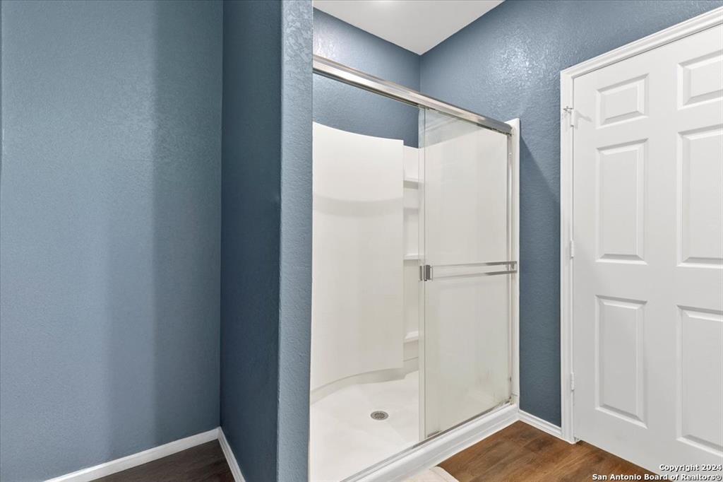 Building Photo - 808 Beacon Hts