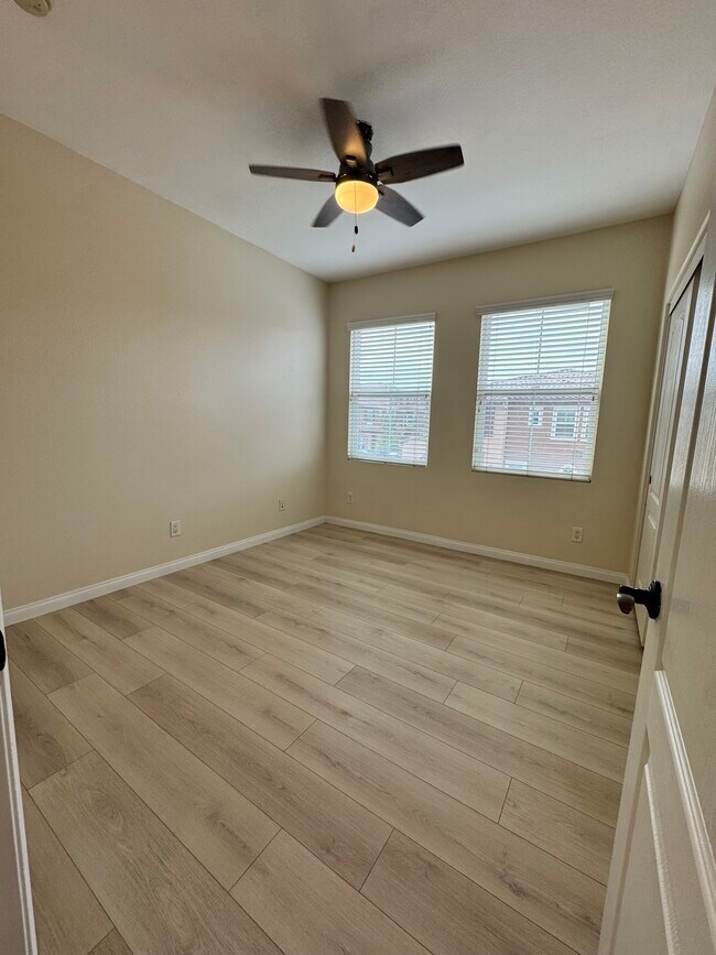 Building Photo - 17011 Calle Trevino
