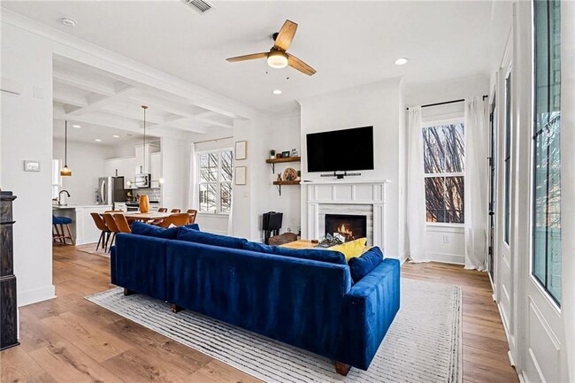 Building Photo - 2054 Rockledge Rd NE