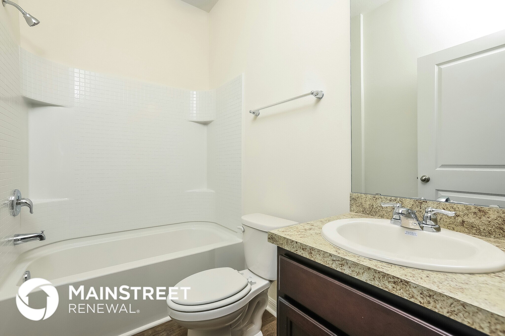 Building Photo - 3008 Neverland Dr