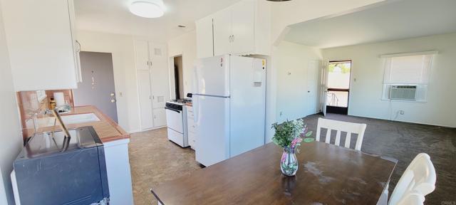 Building Photo - 16911 Glenetta Way