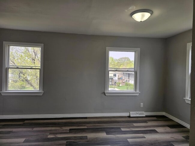 Building Photo - 1533 Tennessee St