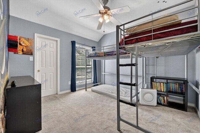 Building Photo - 3401 Chadwick Dr
