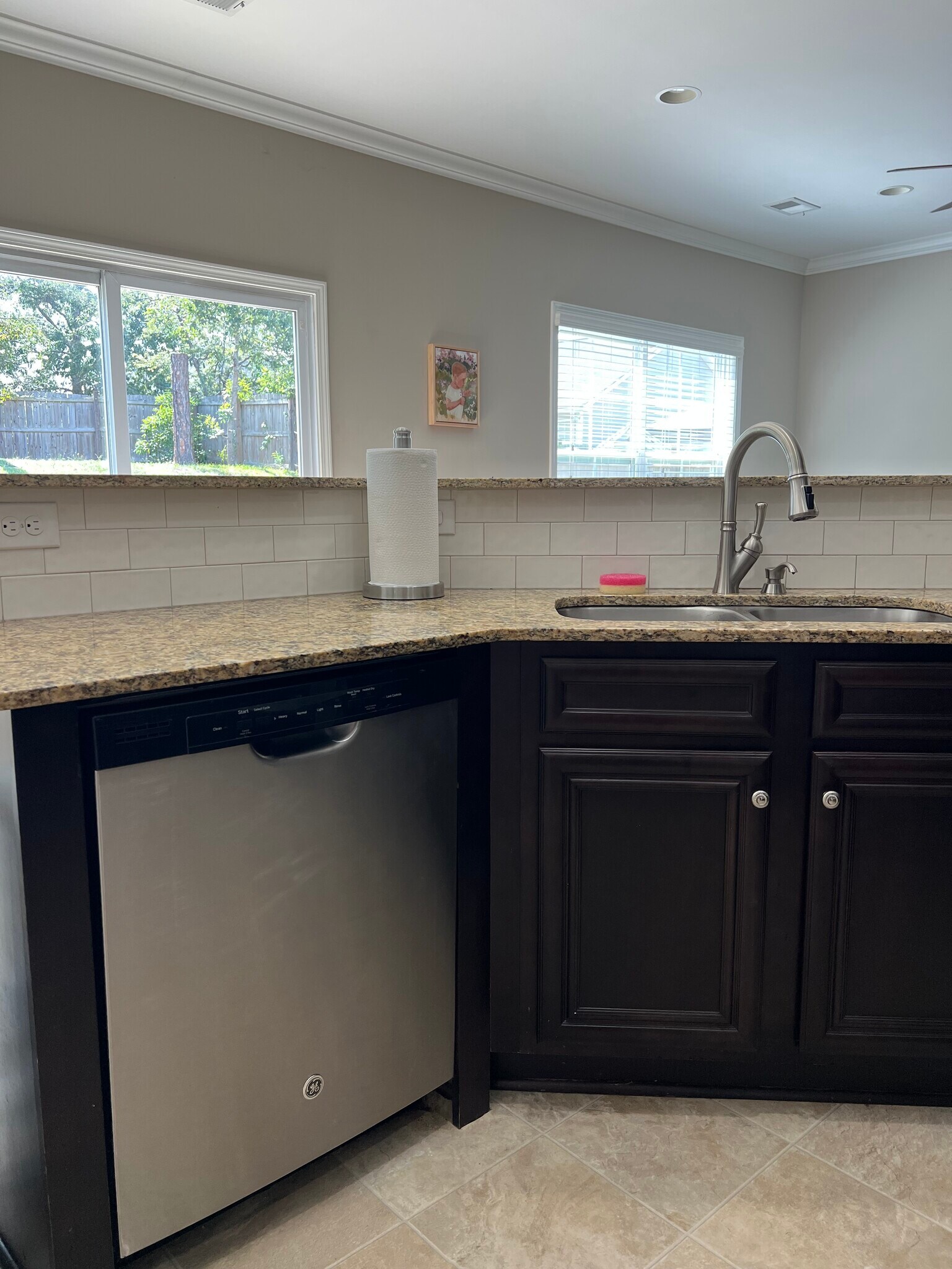Building Photo - 440 Colony Lakes Dr