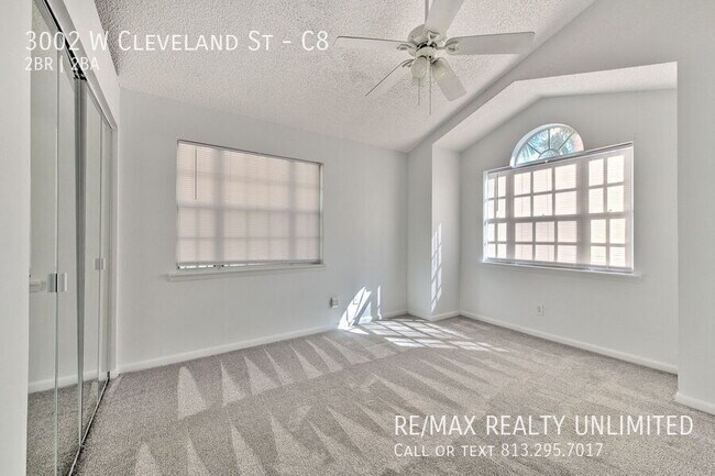 Building Photo - 3002 W Cleveland St