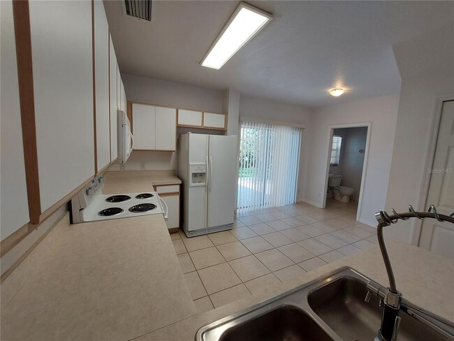 Building Photo - 3521 Red Rock Dr