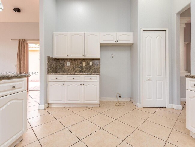 Building Photo - 16230 SW 36th St