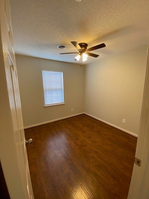 Building Photo - 3 Bedroom home in the highly amenitized Windsor Park!