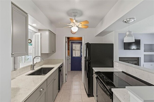 Building Photo - 40319 Orange Cir