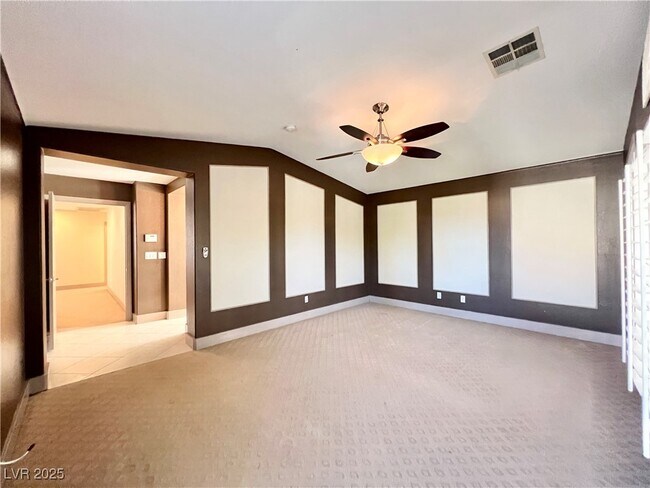 Building Photo - 1605 Ravanusa Dr