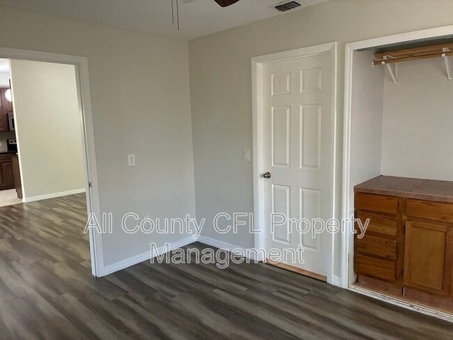 Building Photo - 3050 Autumn Ct