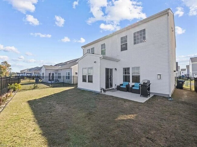 Building Photo - 187 Peck Ln