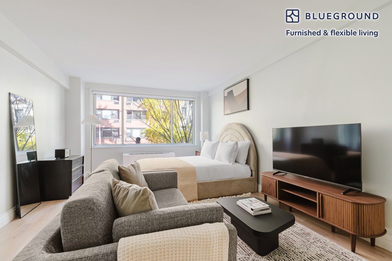 Building Photo - 340 E 51st St