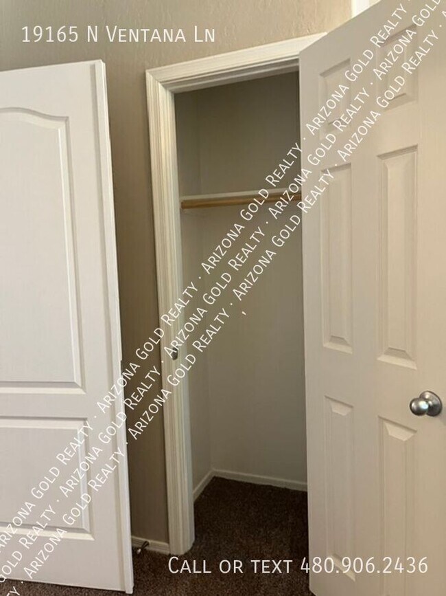 Building Photo - 19165 N Ventana Ln