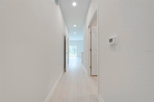 Building Photo - 2141 Penny Ln