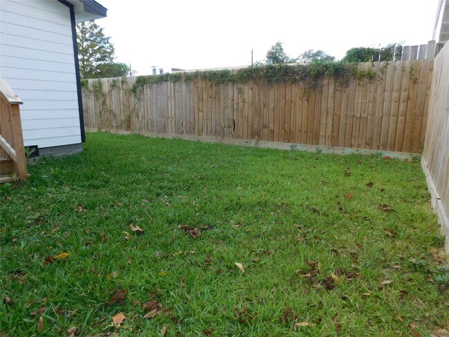 Building Photo - 7109 Avenue L