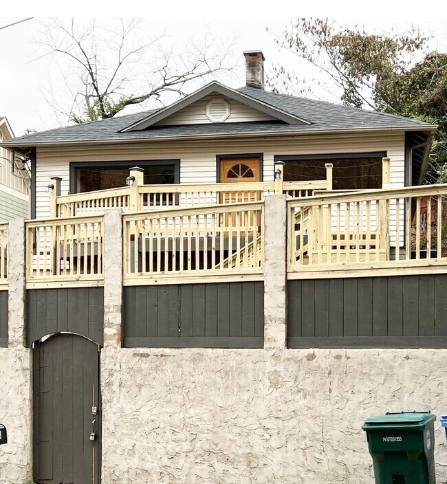 Primary Photo - 808 Boylston St