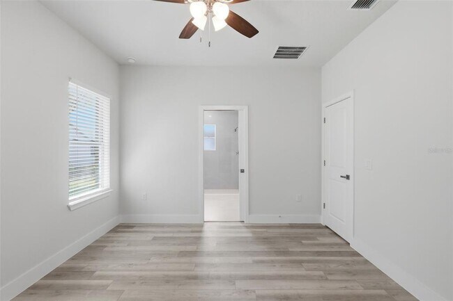 Building Photo - 16475 SE 89th Terrace