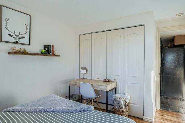 Building Photo - 13203 S Wamblee Valley Rd