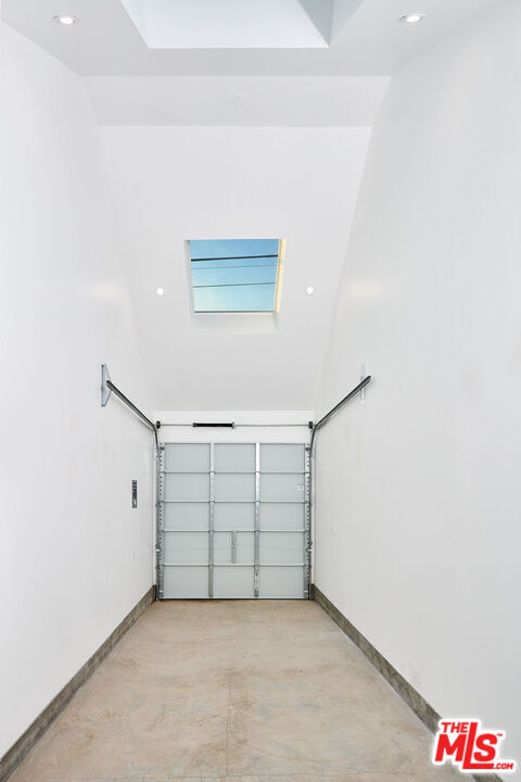 Building Photo - 1813 Penmar Ave