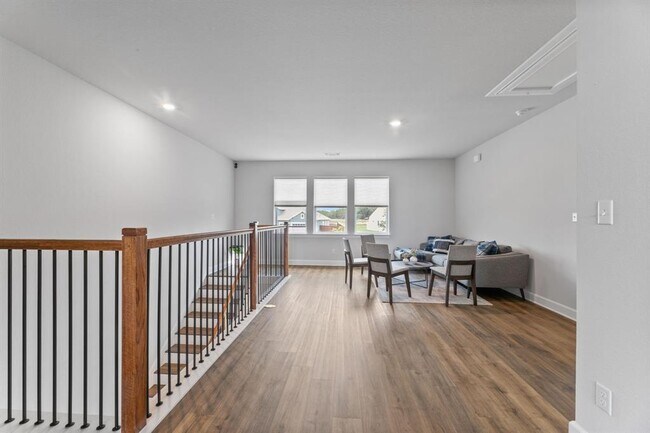 Building Photo - 1801 Headwaters Blvd
