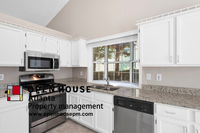 Building Photo - 1820 Stone Forest Dr, Lawrenceville