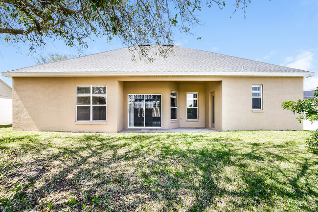 Building Photo - Beautifully Designed 4-Bedroom Home