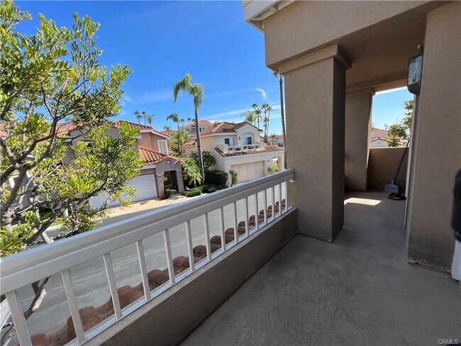 Building Photo - 33636 Sundown Ct