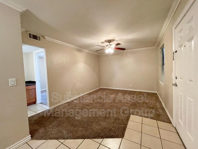 Building Photo - 1428 NW 27th St