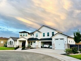Building Photo - 3685 W 2510 S