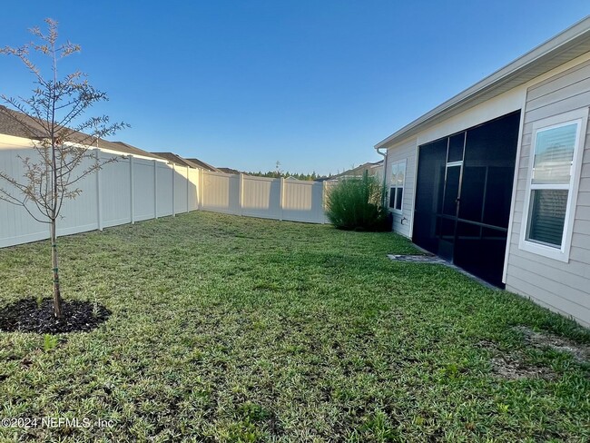 Building Photo - 7512 Chervil St