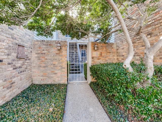 Building Photo - 7340 Skillman St