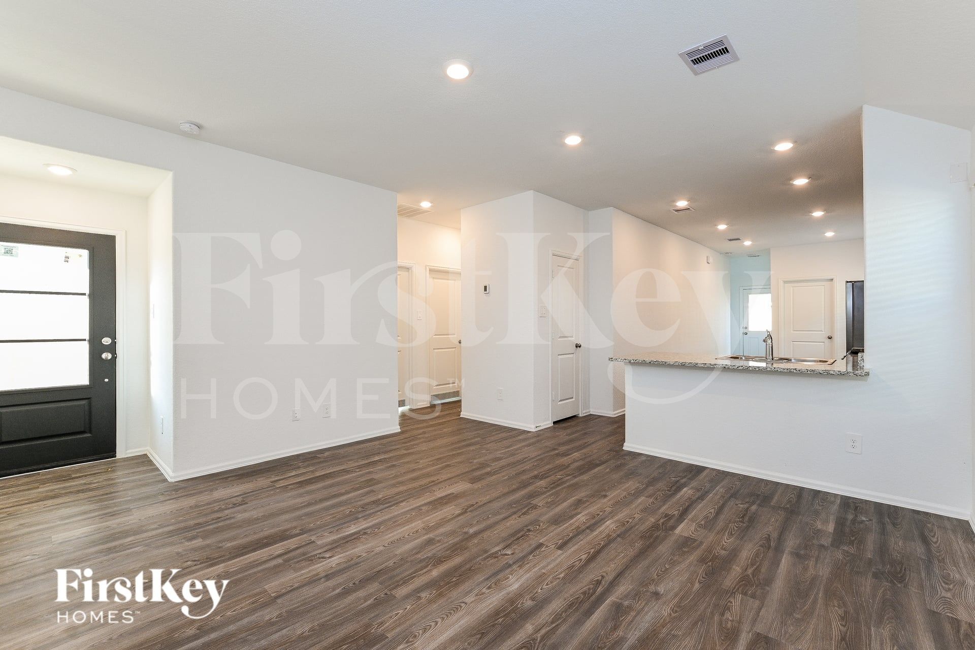 Building Photo - 18446 Summit Ranch Dr