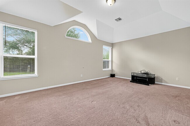 Building Photo - 11002 Kirker Ln
