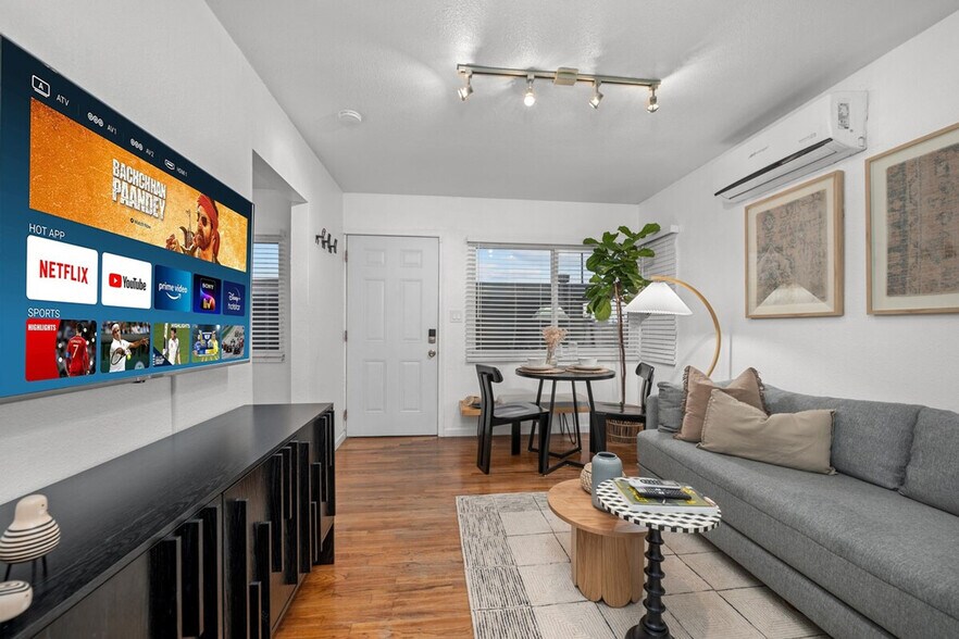 Building Photo - 334-40 Langley St