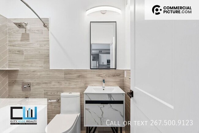 Building Photo - 1845 Hartranft St