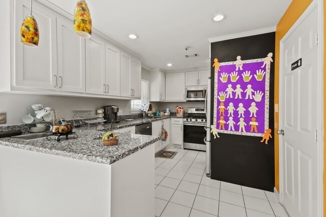 Building Photo - 5302 Treaschwig Rd