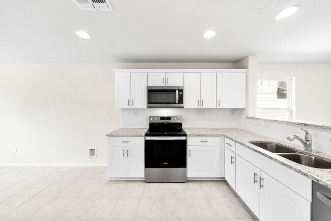 Building Photo - Welcome Home! Sterling Ridge