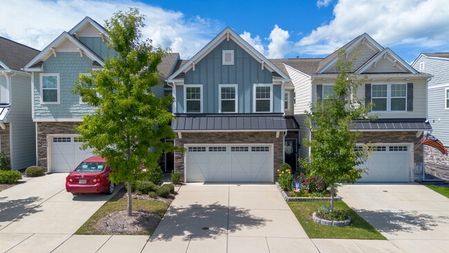 Primary Photo - 7446 Hartsfield Dr