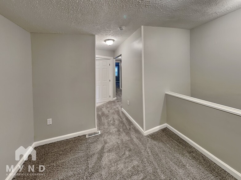 Building Photo - 1190 Geers Ave