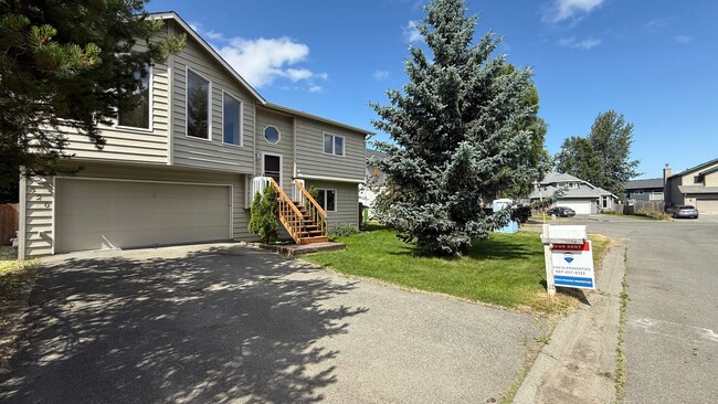 Building Photo - East Anchorage 3 Bed/2 Bath House - Fresh ...