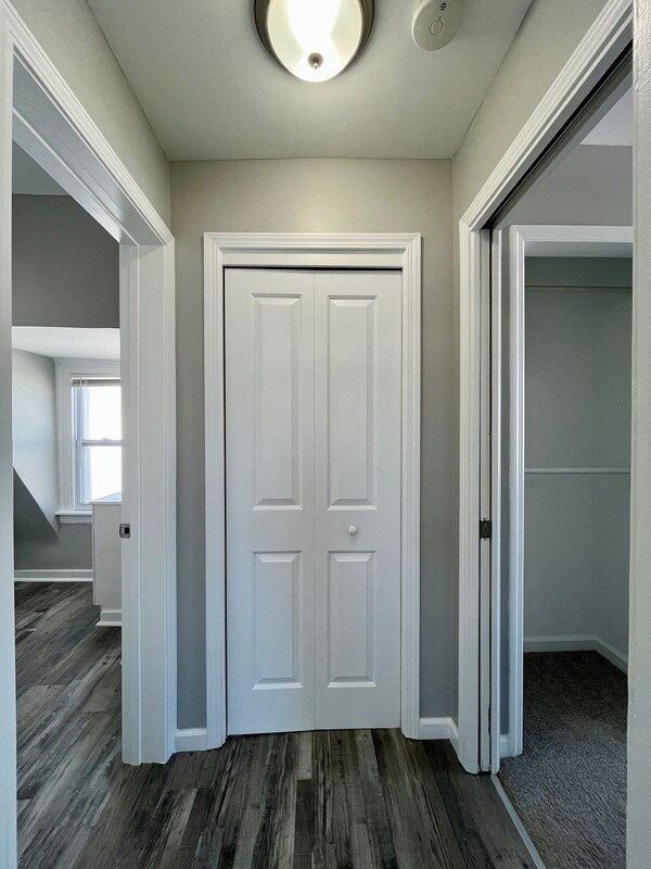 Building Photo - 13128 Balsam St