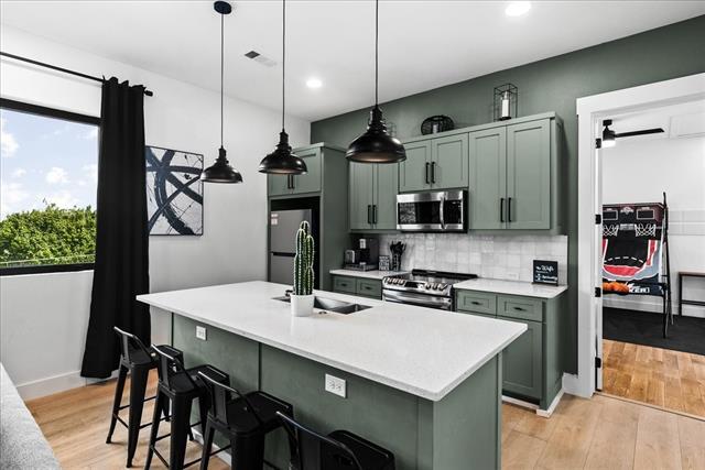 Building Photo - 2513 Childs St