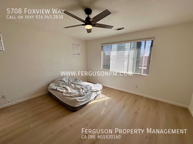 Building Photo - 5708 Foxview Way