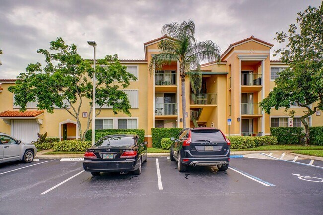 Building Photo - 103 Yacht Club Way