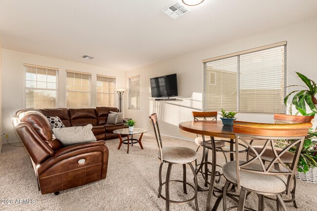 Building Photo - 15225 N 185th Ave