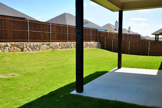 Building Photo - 3002 Promenade Dr