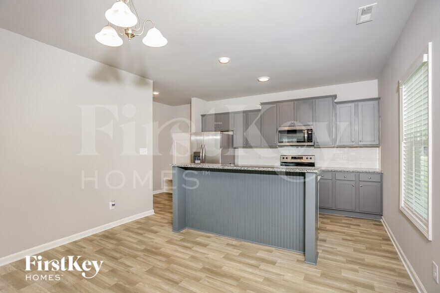 Building Photo - 171 Winter Red Wy