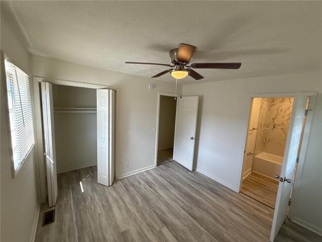 Building Photo - 4680 Ryan Rd