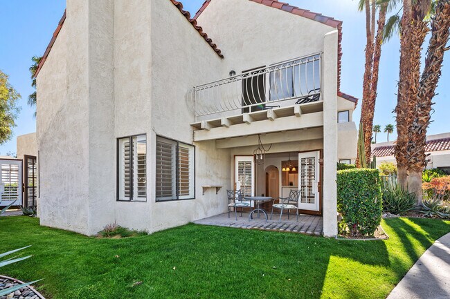 Building Photo - 73322 Shadow Mountain Dr